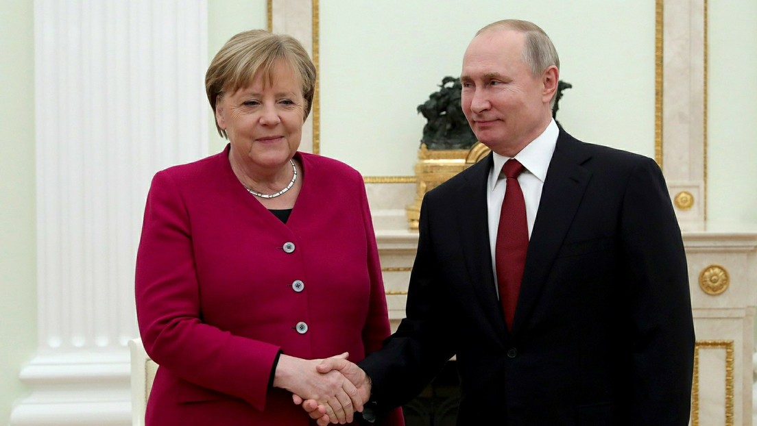 "Viel Porzellan zerschlagen" –  Merkels aggressive Politik gegenüber Russland