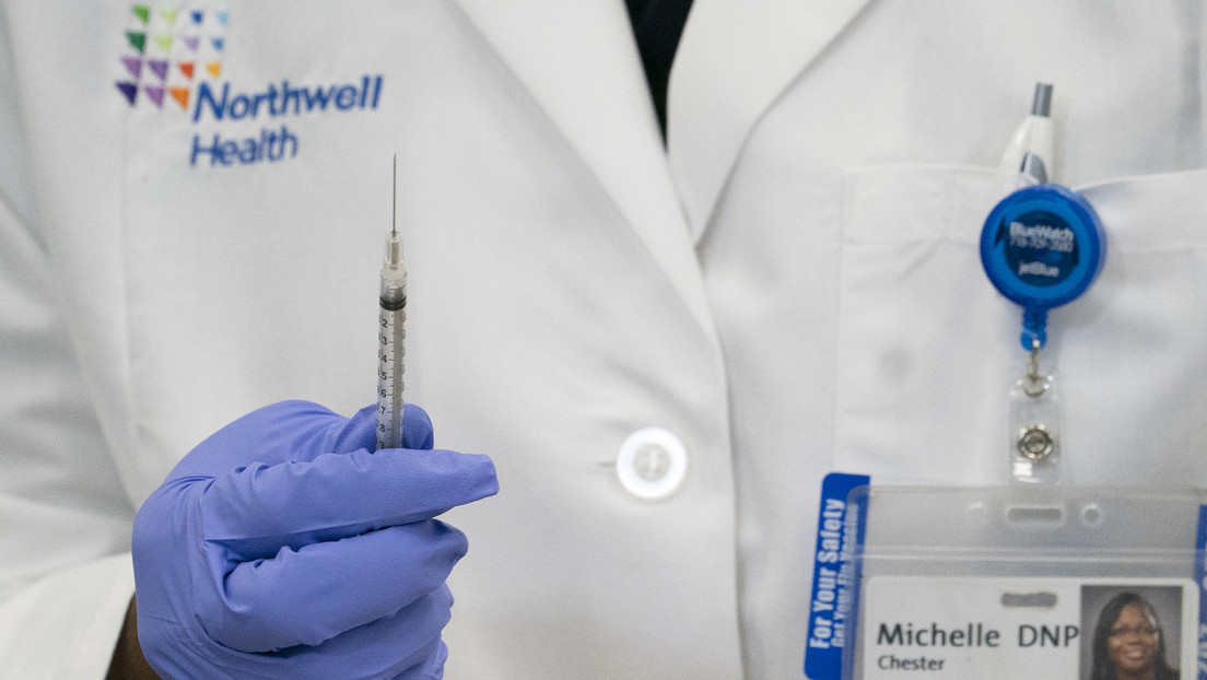 Notstand in New York: Fehlendes Gesundheitspersonal wegen Verweigerung von Zwangsimpfung