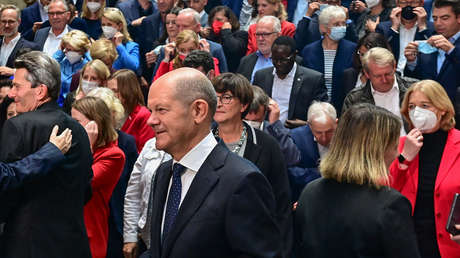 LIVE von der SPD-Fraktionssitzung: Rolf Mützenich als Fraktionsvorsitzender bestätigt