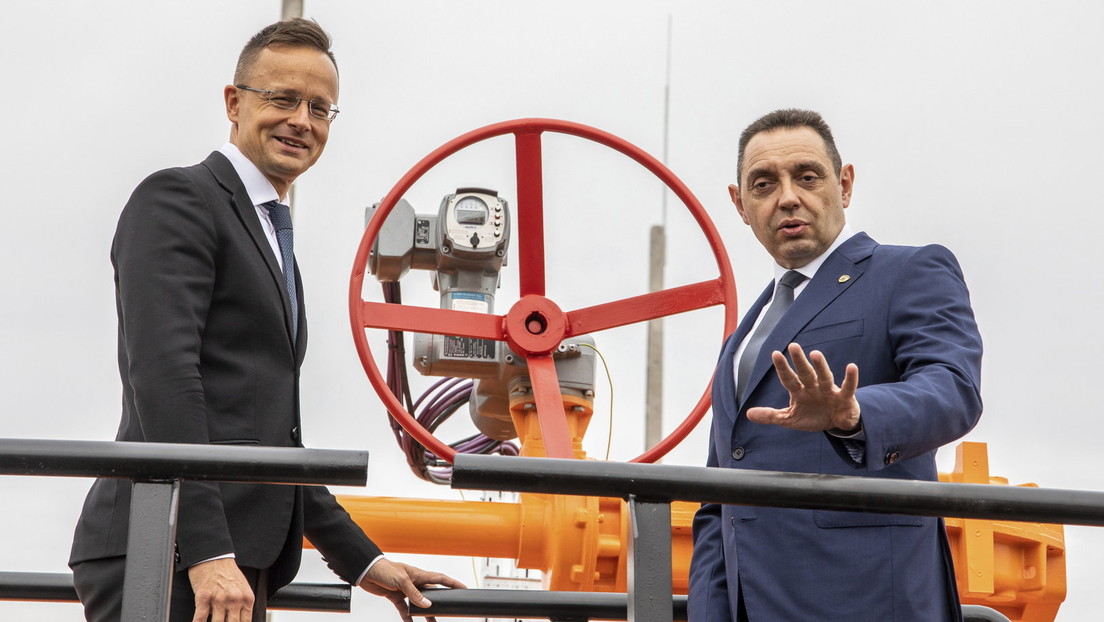 Gazprom beginnt mit Gaslieferungen nach Ungarn unter Umgehung der Ukraine