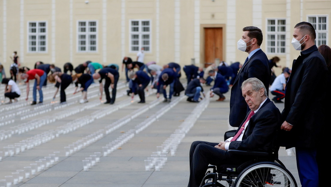 Tschechiens Präsident Zeman auf der Intensivstation – Kann er im Amt bleiben?