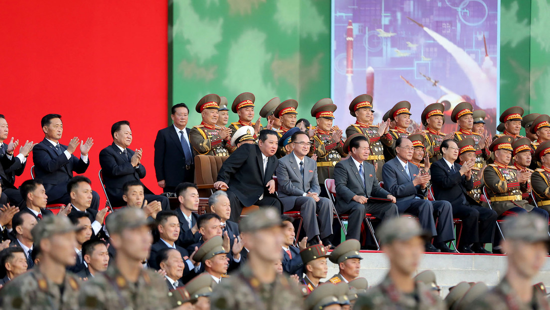 Machtdemonstration à la Kim Jong-un: Nordkoreanische Soldaten zeigen beherzte Kampfkunst (Video)
