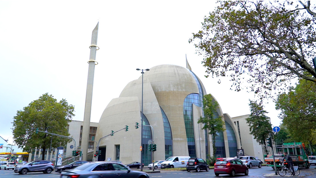 Straßenumfrage zur Debatte um Muezzin-Rufe in Kölner Moscheen