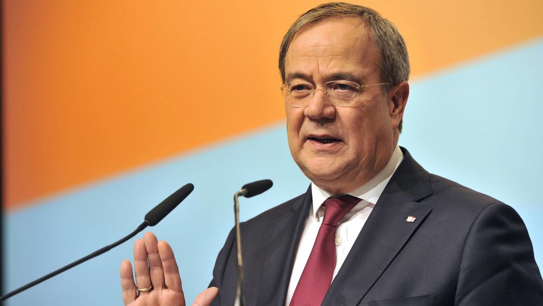 Armin Laschet legt Amt als NRW-Ministerpräsident nieder