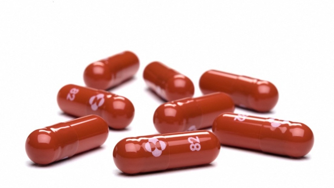 Großbritannien erteilt Zulassung für Pille zur Behandlung von COVID-19