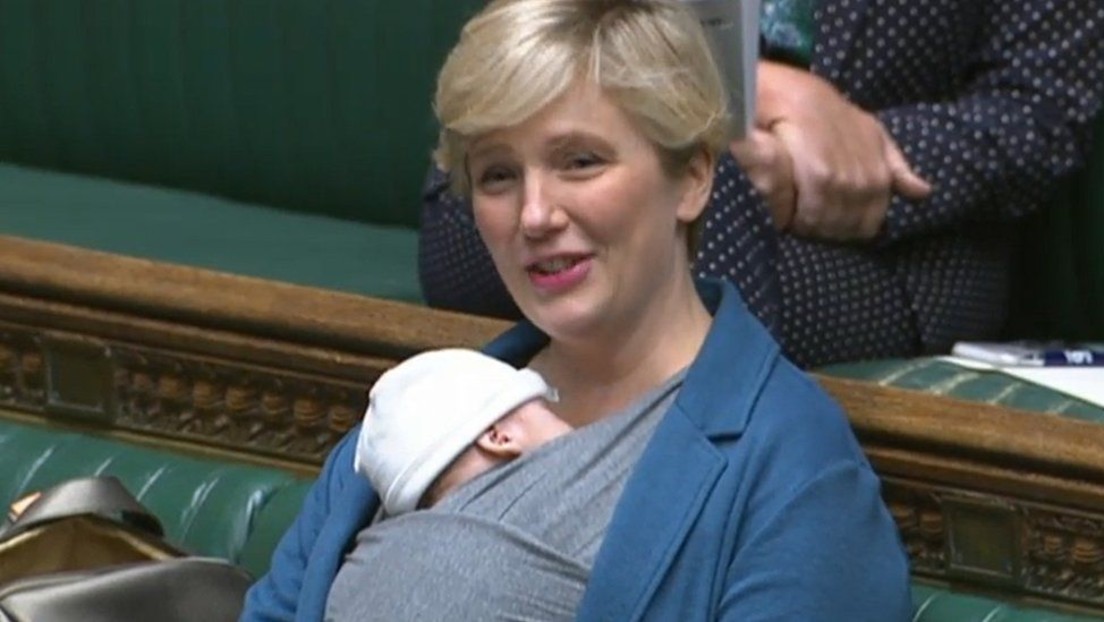 Baby im Parlament unerwünscht - Britische Abgeordnete bekommt mahnende E-Mail