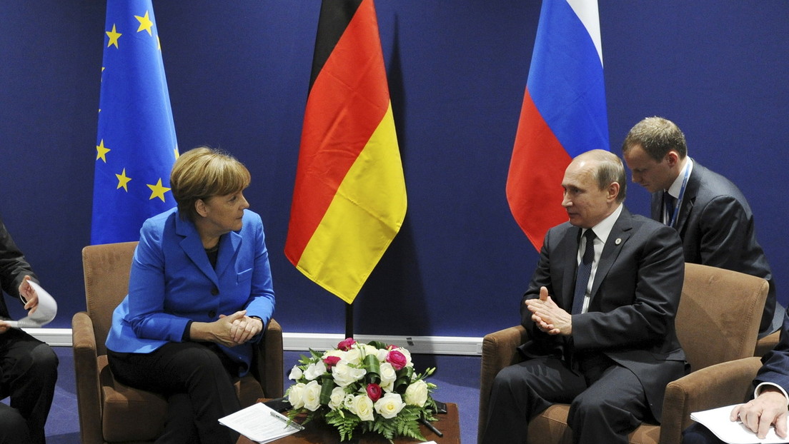 Russischer Regierungssprecher: Putins Gespräche mit Merkel sehr produktiv, mit Obama weniger