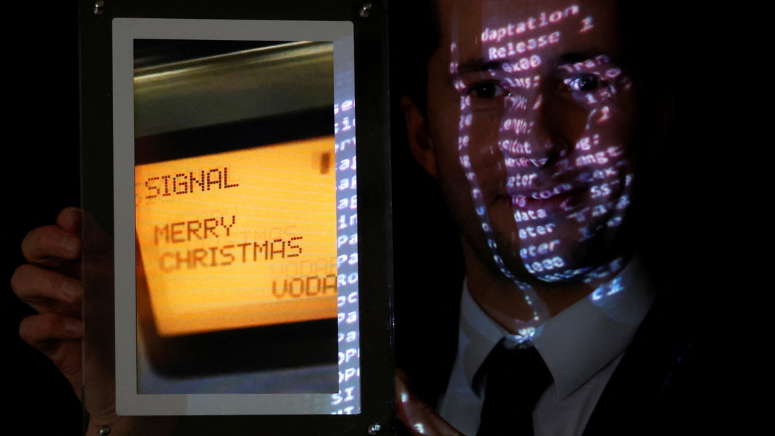 "Merry Christmas": Erste SMS der Welt als NFT für 107.000 Euro versteigert