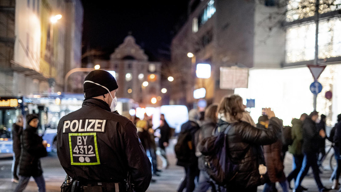 Demonstration gegen Corona-Maßnahmen: Wieder Tausende in München auf der Straße
