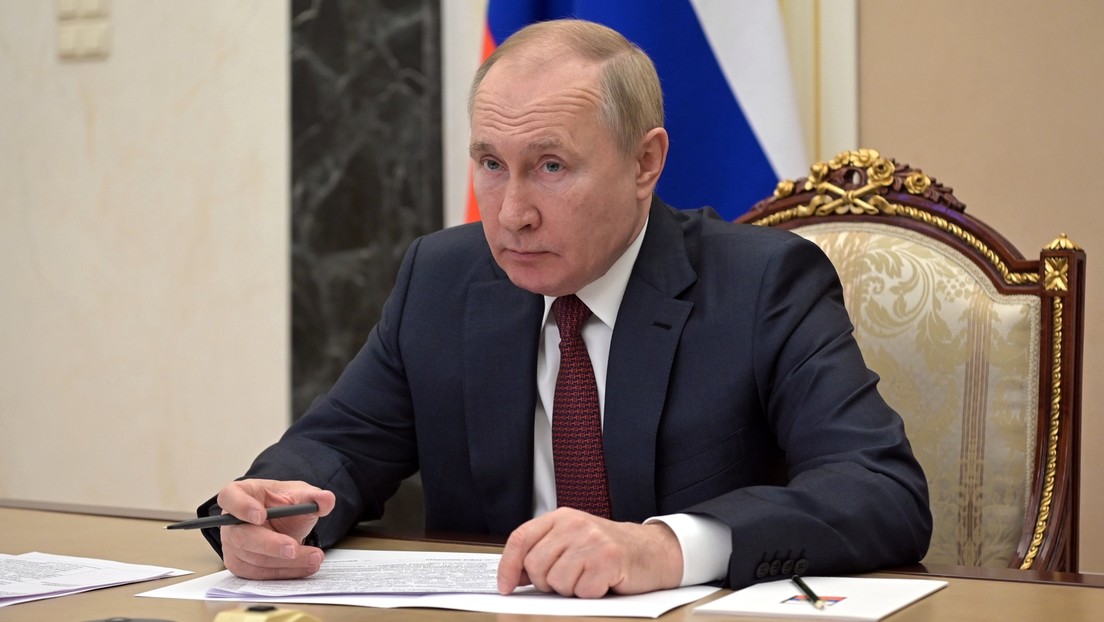 Wladimir Putin: Sputnik V wahrscheinlich wirksamer gegen Omikron als andere Impfstoffe