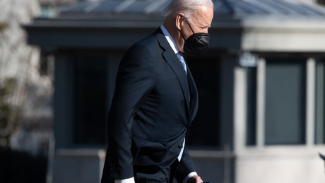CNN-Moderator kritisiert Biden für Abzug-Fiasko in Afghanistan