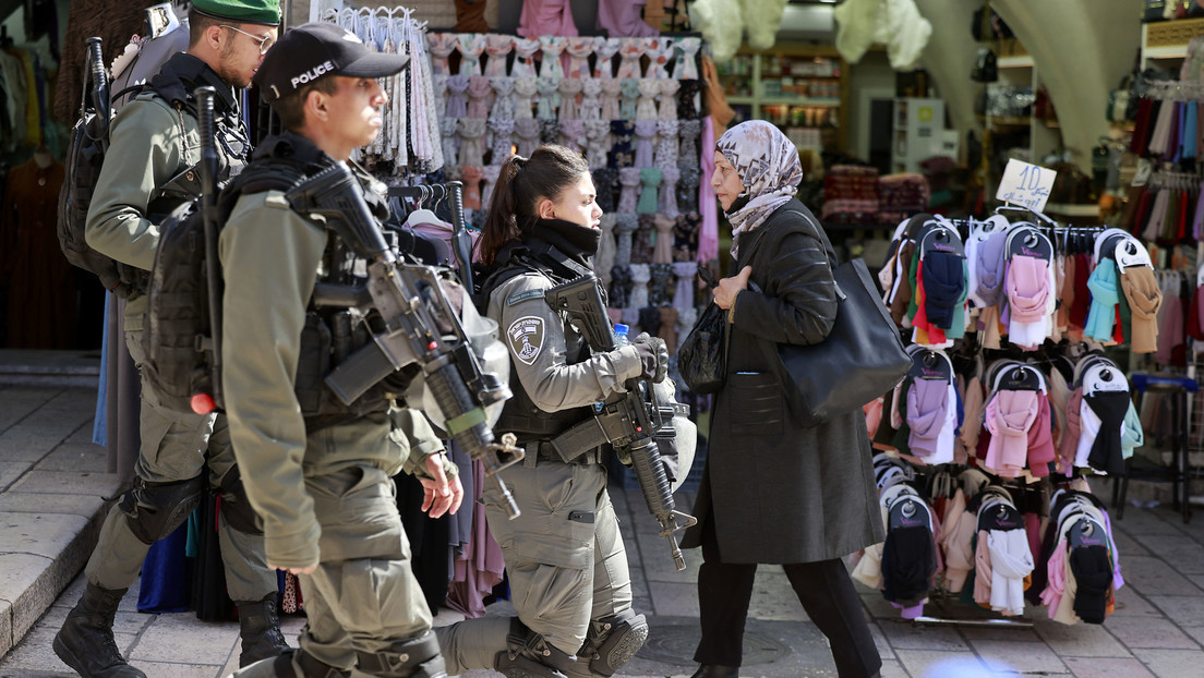 Israelis greifen zu den Waffen: Israel ist kurz vor Beginn des Ramadans wieder in Alarmbereitschaft