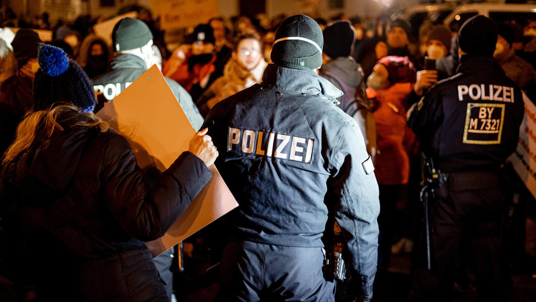 UN-Sonderberichterstatter Melzer sieht "Systemversagen" in Polizeigewalt in Deutschland