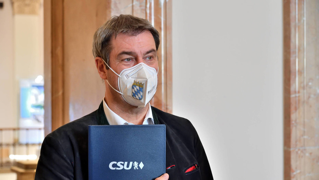 "You have to take it" - Söder, Scheuer and the "scrap masks" of a Passau company