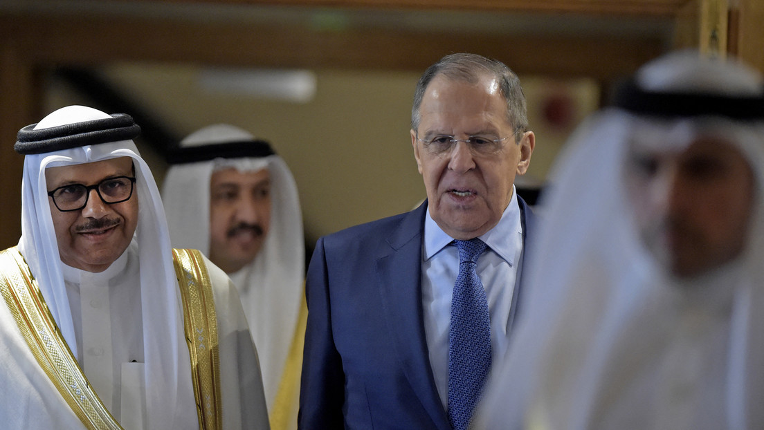 Vor dem Treffen der OPEC+ in Wien: Lawrow besucht Golfstaaten