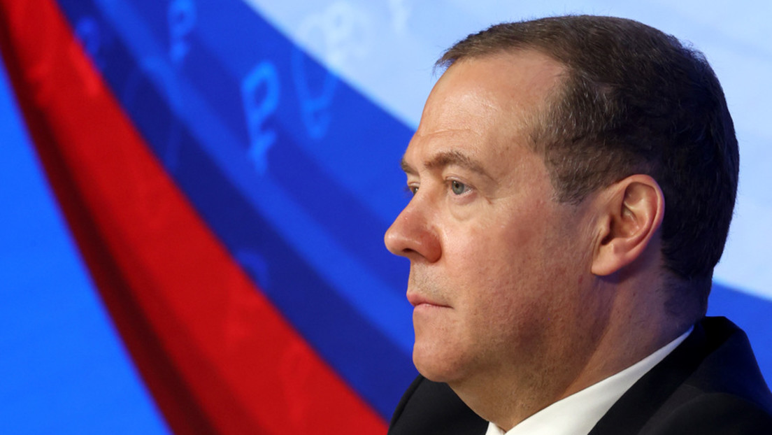 Will Deutschland vom Untergang der Ukraine profitieren? Ex-Präsident Medwedew kritisiert Scholz