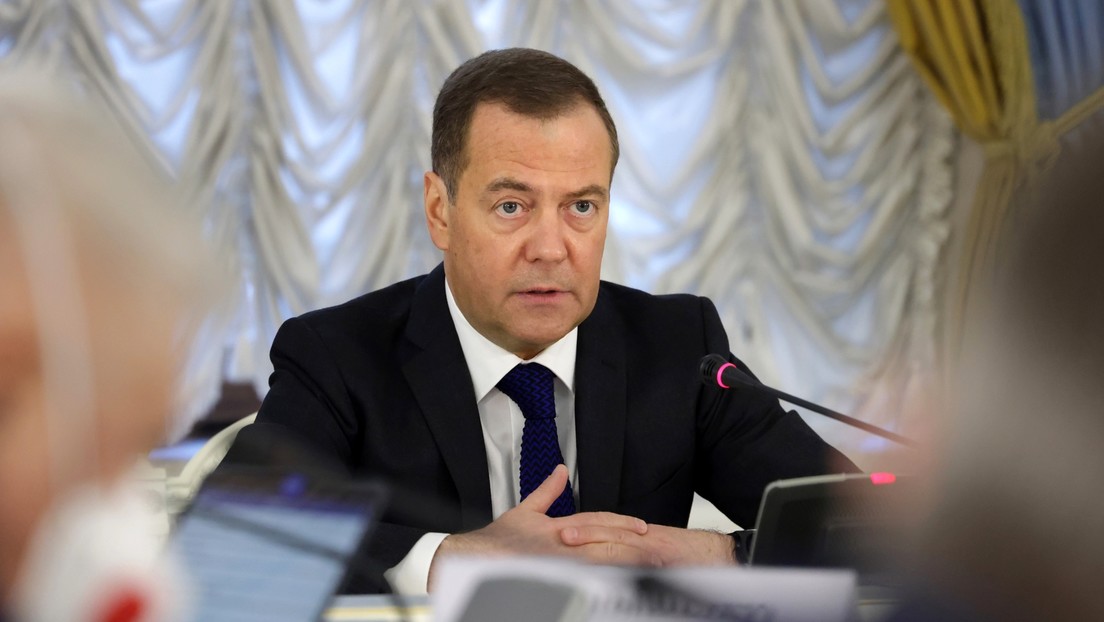 Ex-Präsident Medwedew spottet über angebliche Liste der "Sünden Russlands"