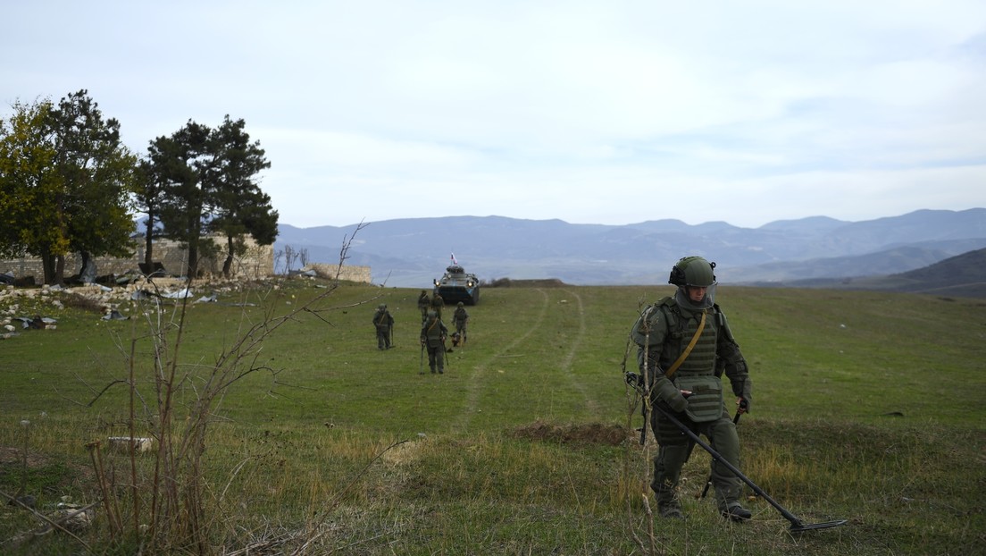 Bergkarabach: Aserbaidschan führt Operation "Rache" durch und fordert Demilitarisierung der Region