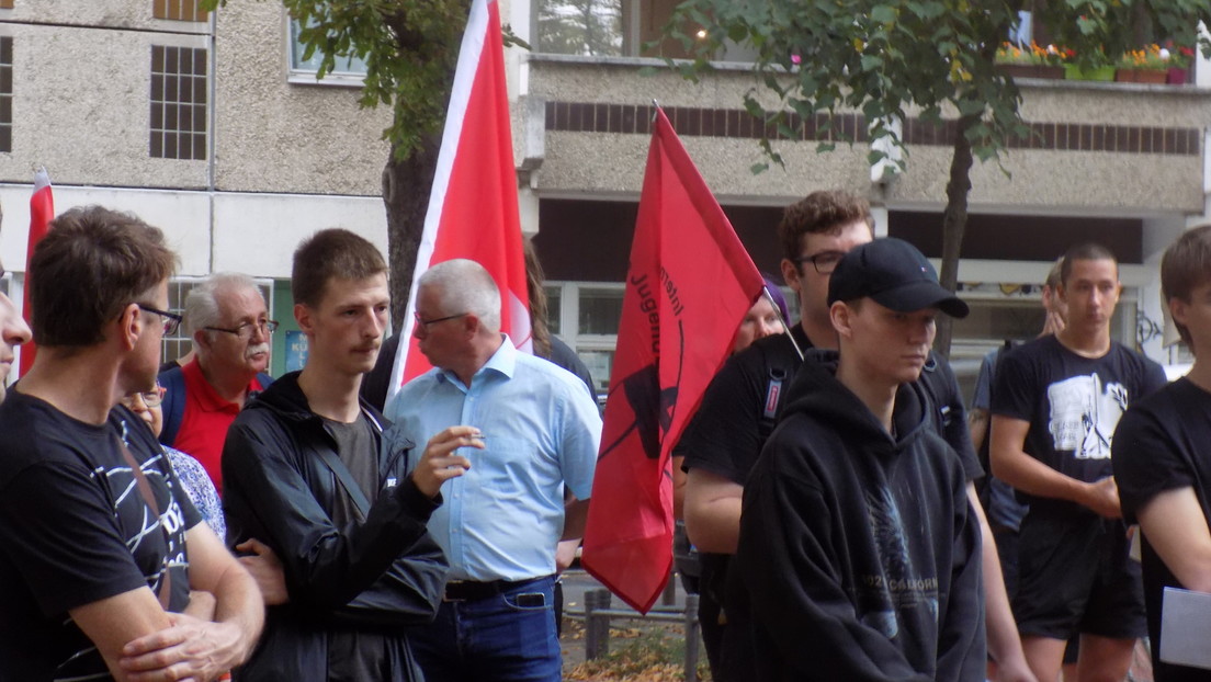Leipzig: Alte und junge Kommunisten erinnern an die Ermordung Thälmanns
