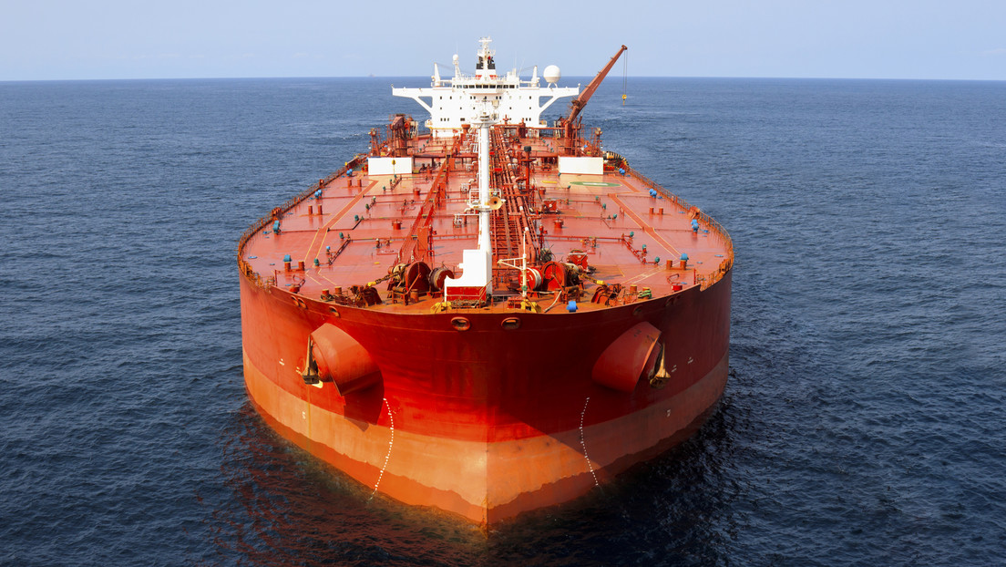 G7-Staaten planen Verbot von Versicherungen für Tanker mit russischem Öl – Moskau erörtert Optionen
