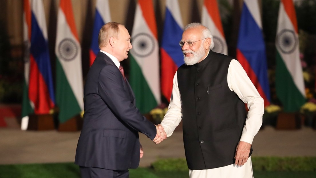 Indien wird trotz Druck des Westens weiterhin russisches Erdöl kaufen