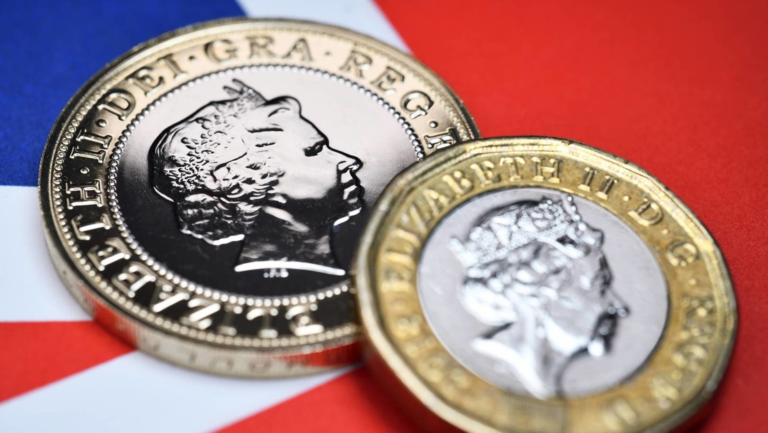 Britisches Pfund bricht ein: Historisches Tief zum Dollar