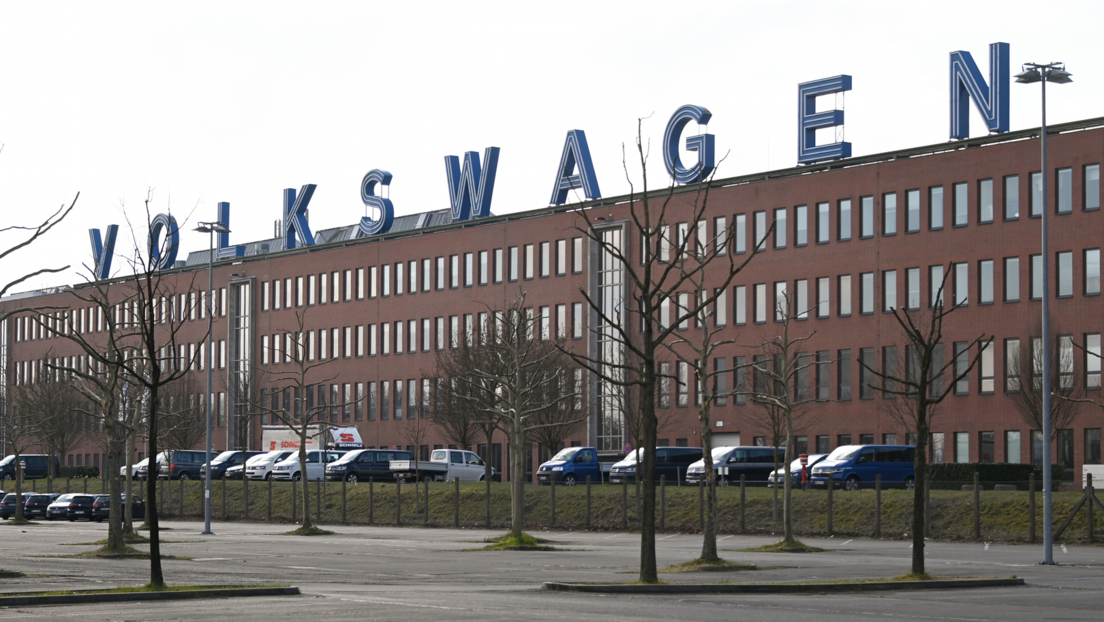 Deutschland zahlt für Pax Americana: Chemiekonzerne und Volkswagen wandern in die USA aus