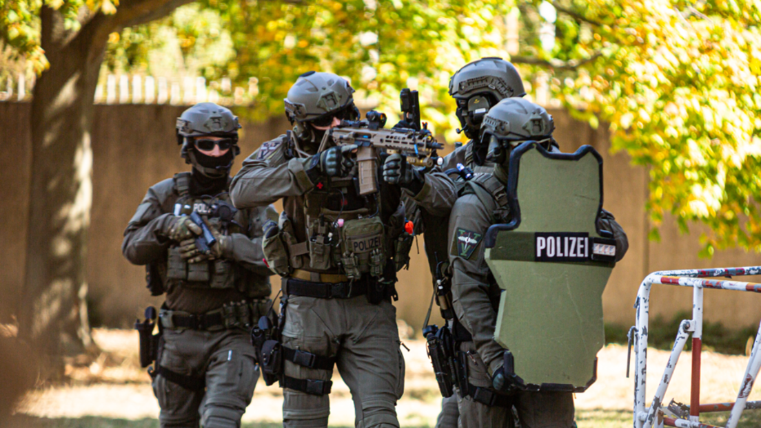 Blackouts erfordern neue Kooperationen zwischen Spezialkommandos der Polizei und der Bundeswehr