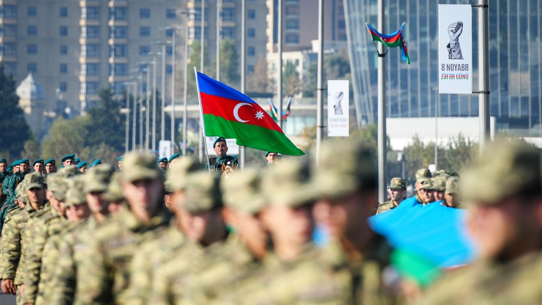 Bergkarabach-Konflikt: Aserbaidschan kündigt für 2023 Militäretat in Rekordhöhe an