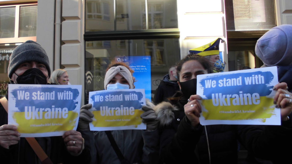 Umfrage: Eigene Wirtschaftsprobleme mindern Begeisterung für ukrainische Flüchtlinge