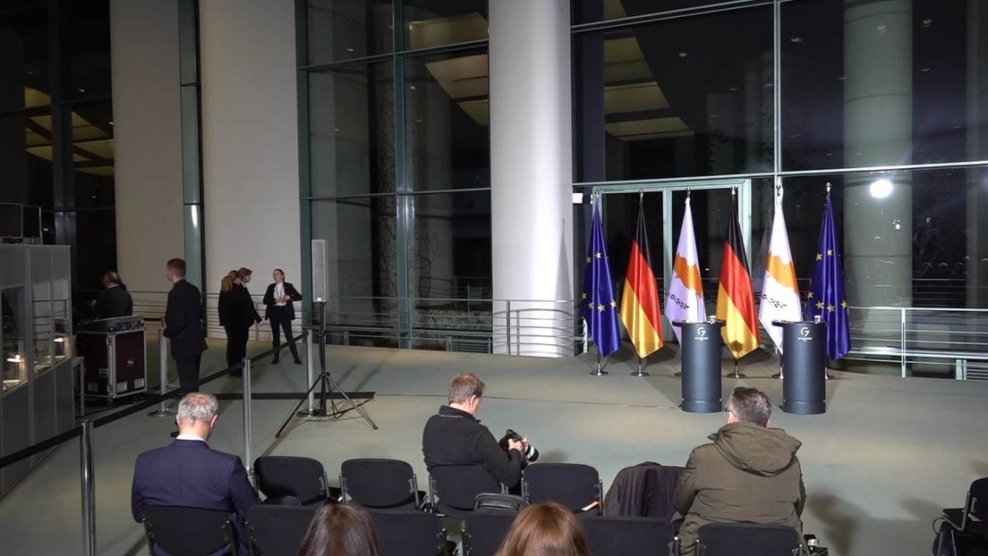 LIVE: Bundeskanzler Scholz gibt mit Zyperns Präsident Anastasiades eine Pressekonferenz