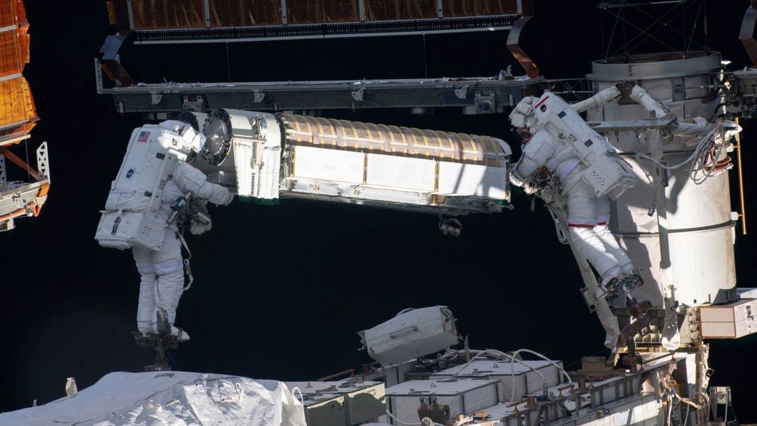 LIVE: US-Astronauten unternehmen Weltraumspaziergang (NASA-TV)