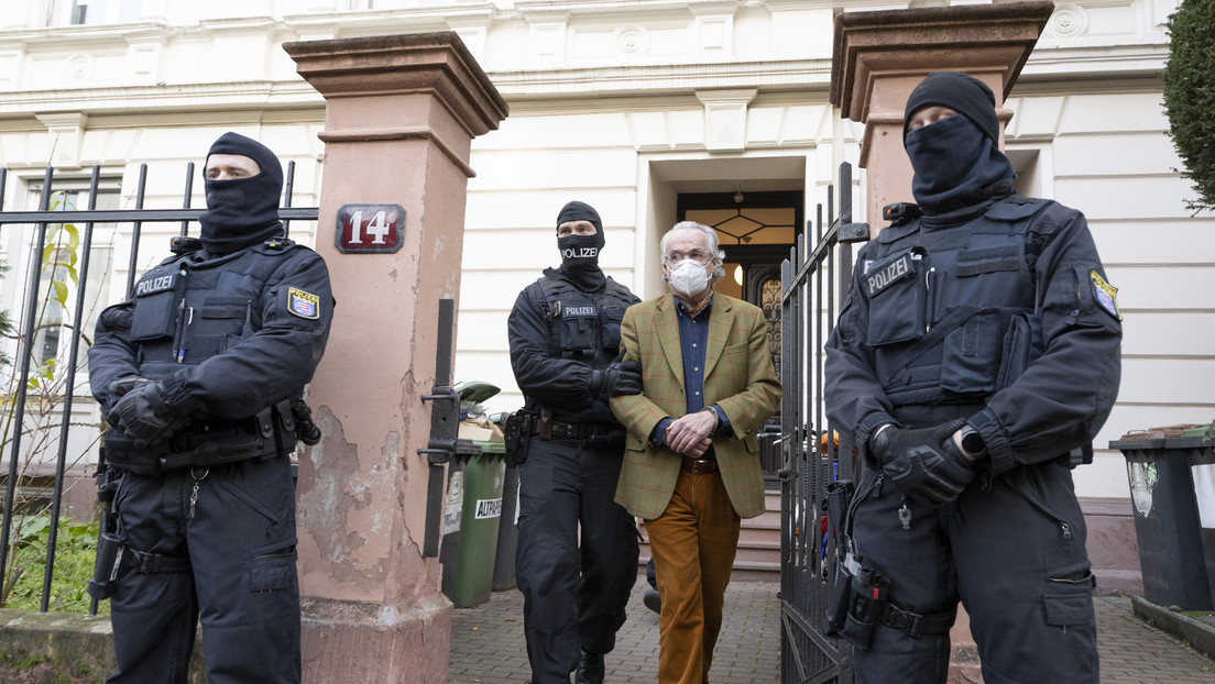 Verteidigungsministerium: Drei Bundeswehrsoldaten unter den Verdächtigen der Anti-Terror-Razzia