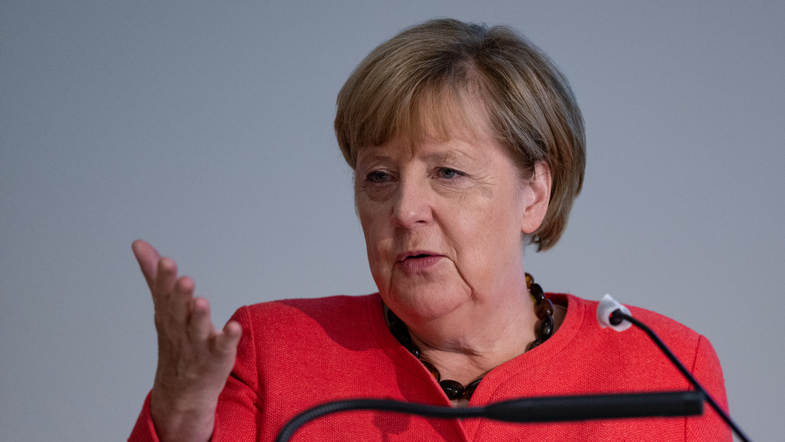 Völkerrecht war ihr egal: Merkel wollte Krieg
