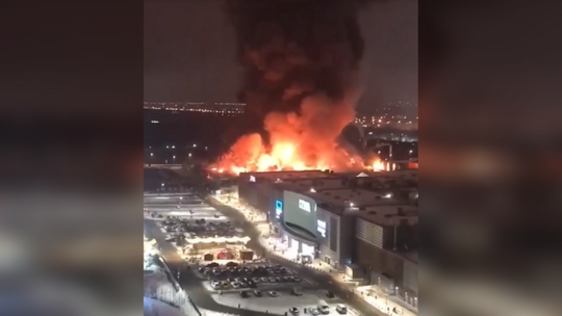 Offenbar ein Todesopfer bei Großbrand in Einkaufszentrum in Moskauer Vorort