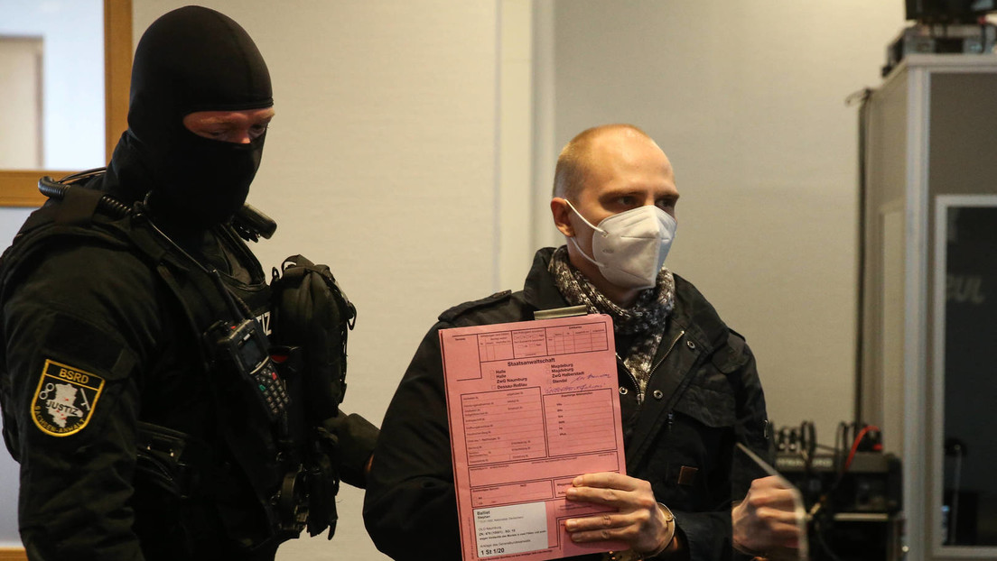 Halle-Attentäter nimmt Geiseln im Gefängnis – Polizei überwältigt ihn