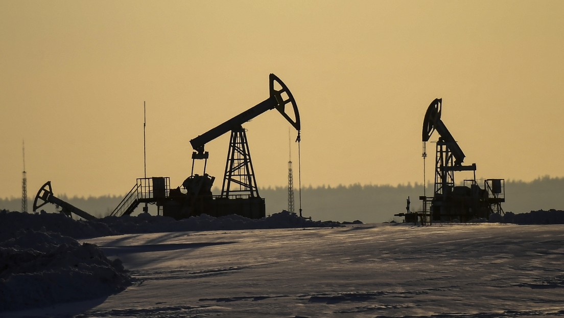 Internationale Energieagentur: Weltweite Ölnachfrage steigt, Produktion in Russland sinkt