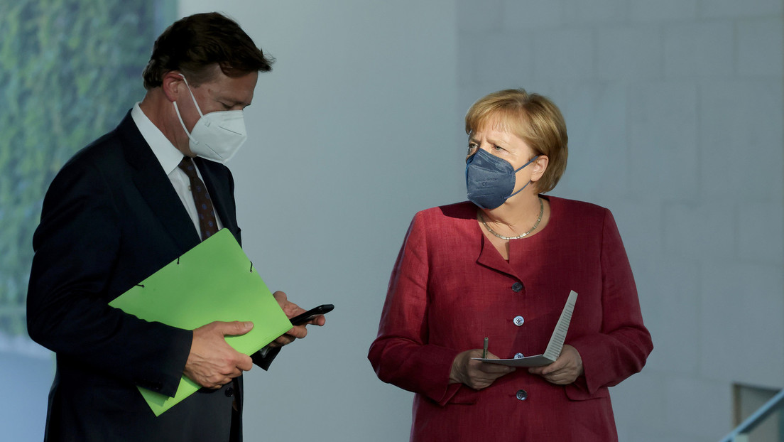 "Verkünder des Regierungsnarrativs": Wie Merkel ausgewählte Medien in der Corona-Krise einspannte