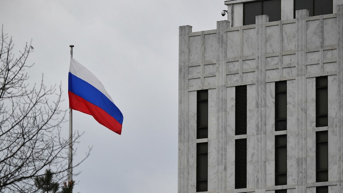 Russischer Diplomat: Selenskij und Washington wollen keinen Frieden