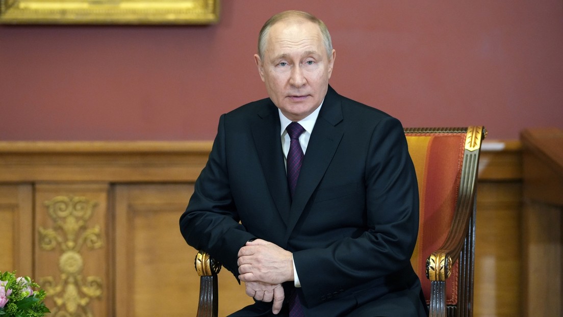 Putin unterzeichnet Dekret über Gegenmaßnahmen zur Preisobergrenze für russisches Öl