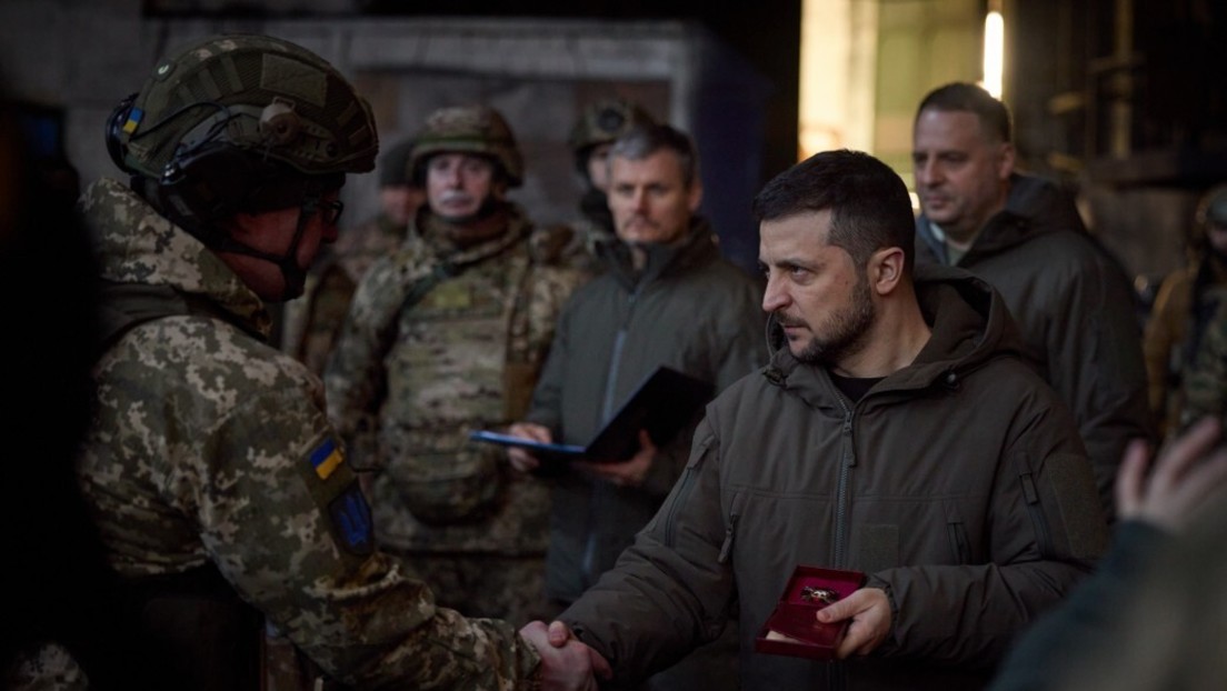 US-Militärinstrukteur gibt zu: Kiews Streitkräfte begehen "Gräueltaten" gegen Kriegsgefangene