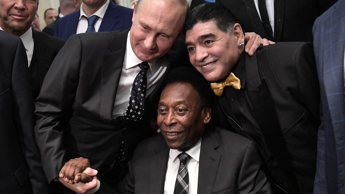 Pelé: Der Weg vom Ausnahmetalent zum ersten globalen Superstar des Fußballs
