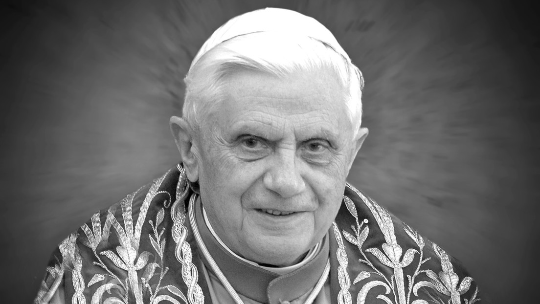 Vatikan: Emeritierter Papst Benedikt XVI. gestorben