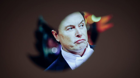 Moderiere und verbanne: Die Operation der EU gegen Elon Musk