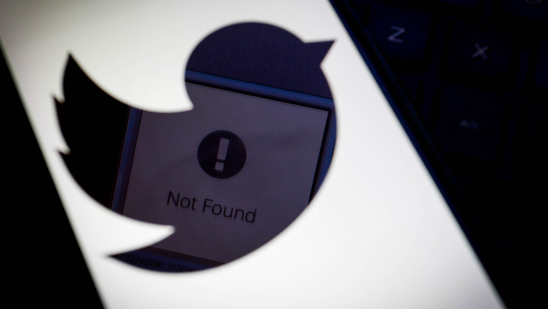 Neue Twitter-Bombe: Wie US-Geheimdienste die Tech-Giganten gefügig machten