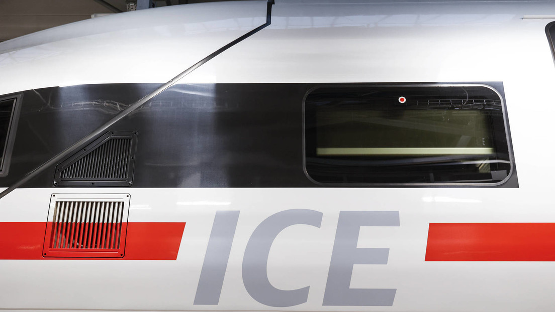 Deutsche Bahn will Abschaffung der Maskenpflicht und erzwingt sie dennoch