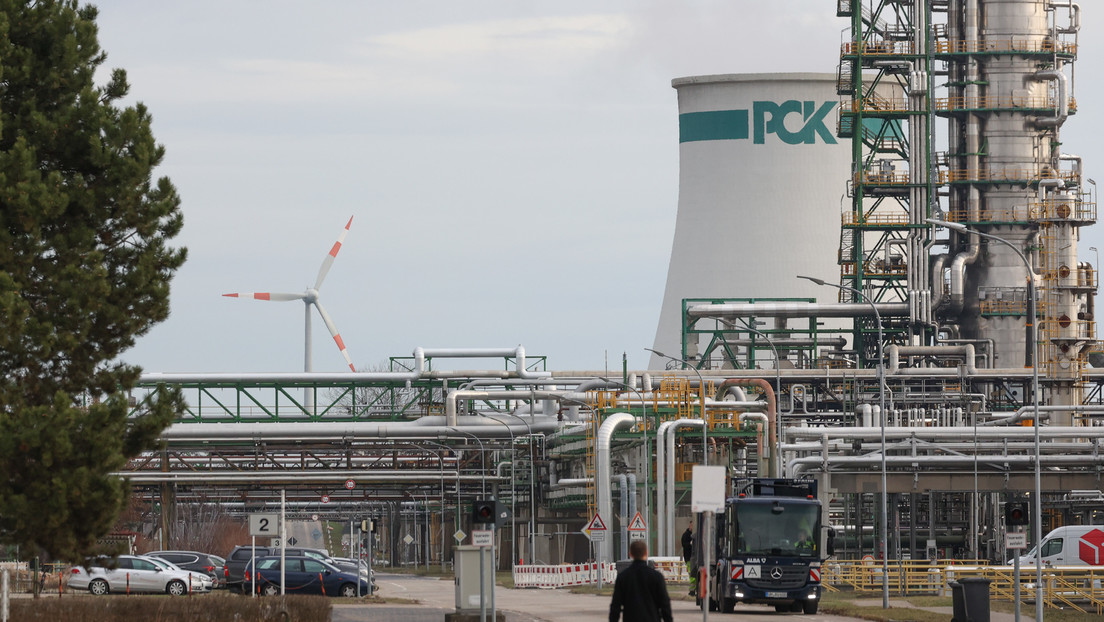 Dummheit oder Kalkül? Ostdeutsche Wirtschaft durch Herunterfahren der Raffinerie in Schwedt bedroht
