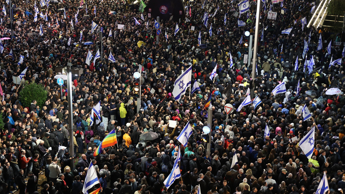 Israel: Zehntausende protestieren gegen Netanjahus umstrittene Gesetzesreform