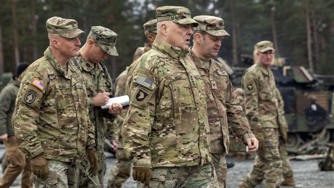 "Camp Cherson" in Grafenwöhr: US-Generalstabschef inspiziert ukrainische Truppen in Deutschland