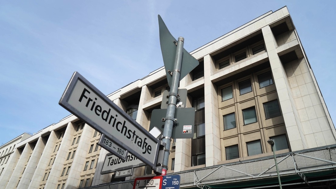 Fortsetzung der Kampagne: Ermittlungen gegen das "Russische Haus" in Berlin